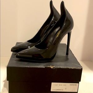 YSL Black Patent leather pumps